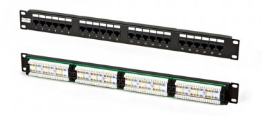 Фотография товара 'Hyperline Патч-панель 19 1U, с угловыми портами, 24 портов RJ-45 PP2A-19-24S-8P8C-C5E-110'