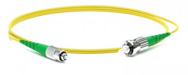 Фотография товара 'Hyperline Патч-корд волоконно-оптический (шнур) SM 9/125 (OS2), FC/APC-ST/APC, 2.0 мм, simplex, LSZH, 2 м, FC-S2-9-FC/AR-ST/AR-H-2M-LSZH-YL'