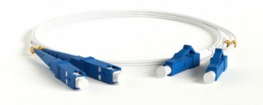 Фотография товара 'Hyperline Патч-корд волоконно-оптический (шнур) SM 9/125 (G.657), LC/UPC-SC/UPC, 2.0 мм, duplex, LSZH, FC-D2-9A1-LC/UR-SC/UR-H-3M-LSZH-WH'