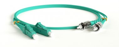 Фотография товара 'Hyperline 403694 FC-D2-503-LC/PR-ST/PR-H-1.5M-LSZH-AQ Патч-корд волоконно-оптический (шнур) MM 50/125(OM3)'