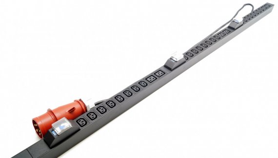 Фотография товара 'Hyperline 525058 SHE-24IEC-6BIEC-B-3x16-3PVR Блок розеток, вертикальный, 24 розетки IEC320 C13'