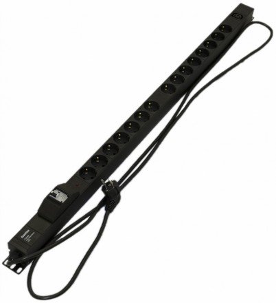 Фотография товара 'Hyperline Блок розеток, 15 розеток Schuko+1хIEC320 C13, 16 A, 250В, с автоматическим выключателем, защита от перенапряжения, кабель питания 3х1.5мм2, SHE-15SH-1IEC-BF-2.5EU'